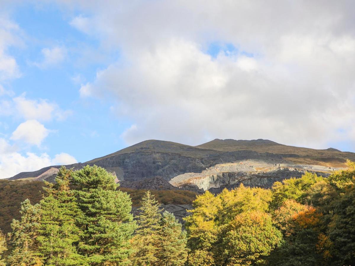 Maesteg - Llanberis Caernarfon Ngoại thất bức ảnh